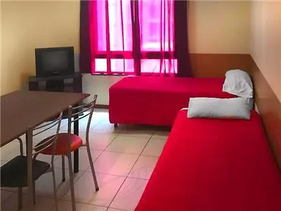 Garden Apart Hotel Mendoza 3*,