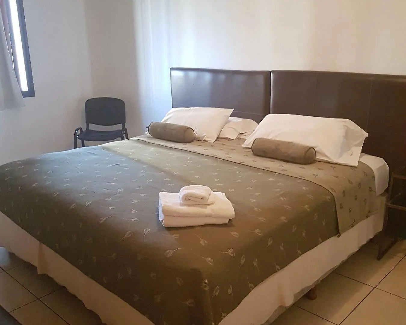 Garden Apart Hotel Mendoza